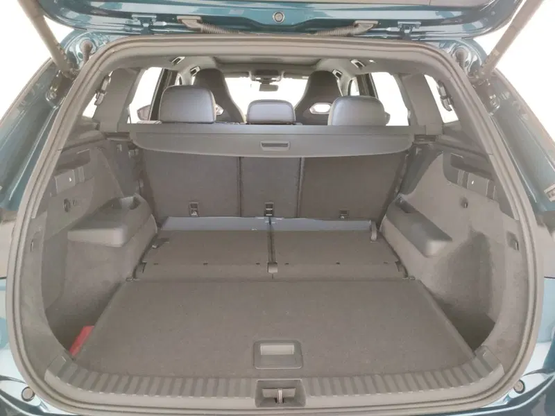 Volkswagen Tayron nuova a Napoli (11)