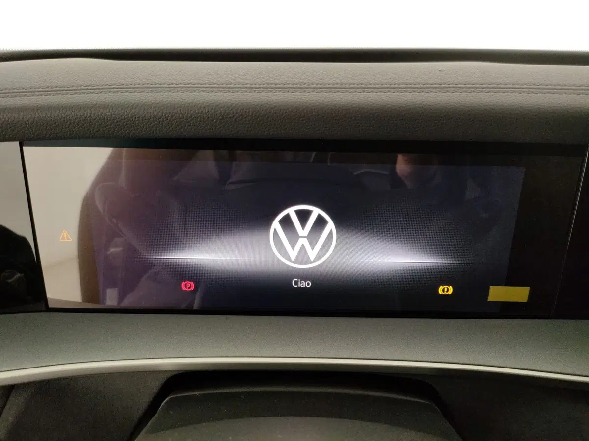 Volkswagen Tayron nuova a Napoli (16)