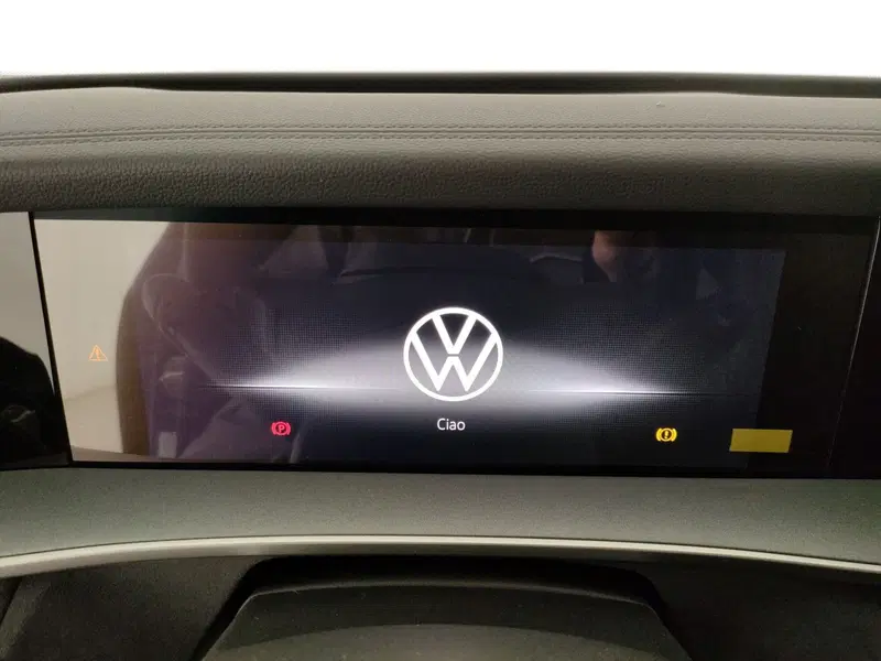 Volkswagen Tayron nuova a Napoli (16)