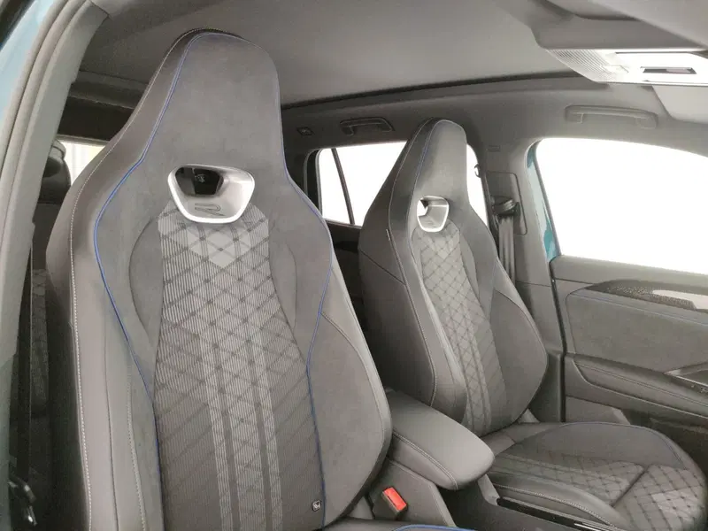 Volkswagen Tayron nuova a Napoli (9)