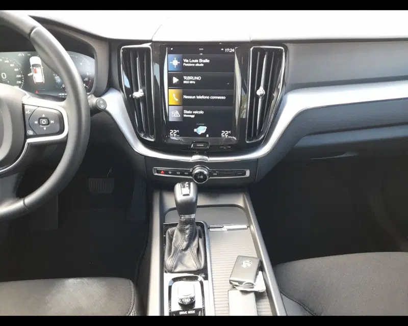 Volvo XC60 usata a Ravenna (11)