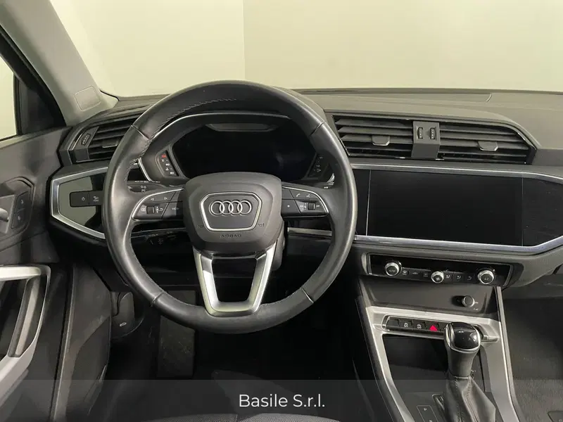 Audi Q3 usata a Taranto (6)
