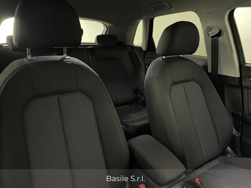Audi Q3 usata a Taranto (7)