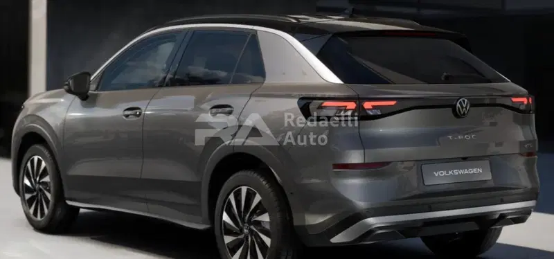 Volkswagen T-Roc nuova a Lecco (3)