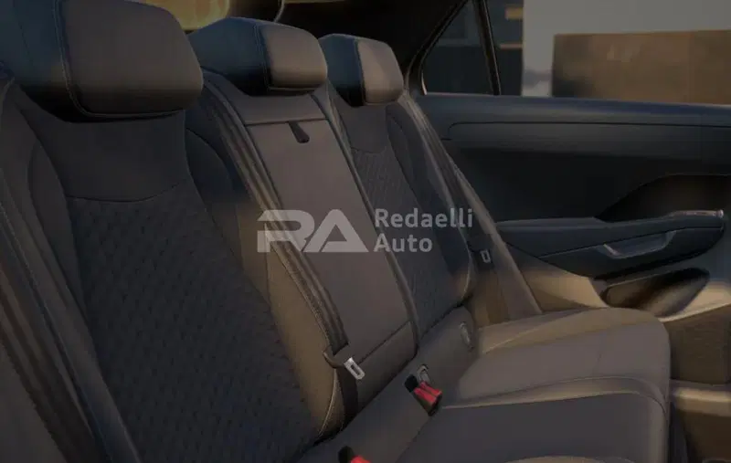 Volkswagen T-Roc nuova a Lecco (7)