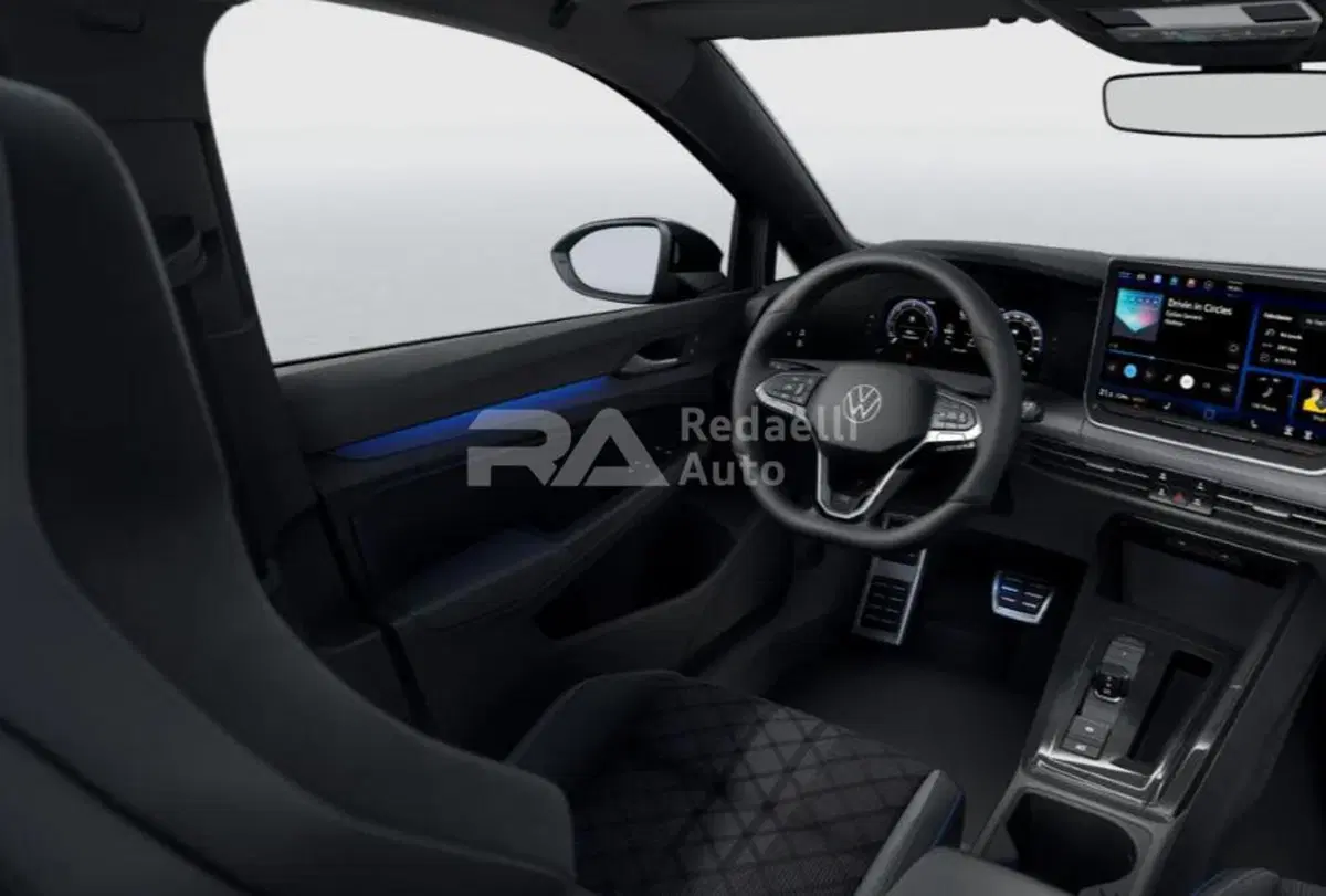 Volkswagen Golf nuova a Lecco (6)
