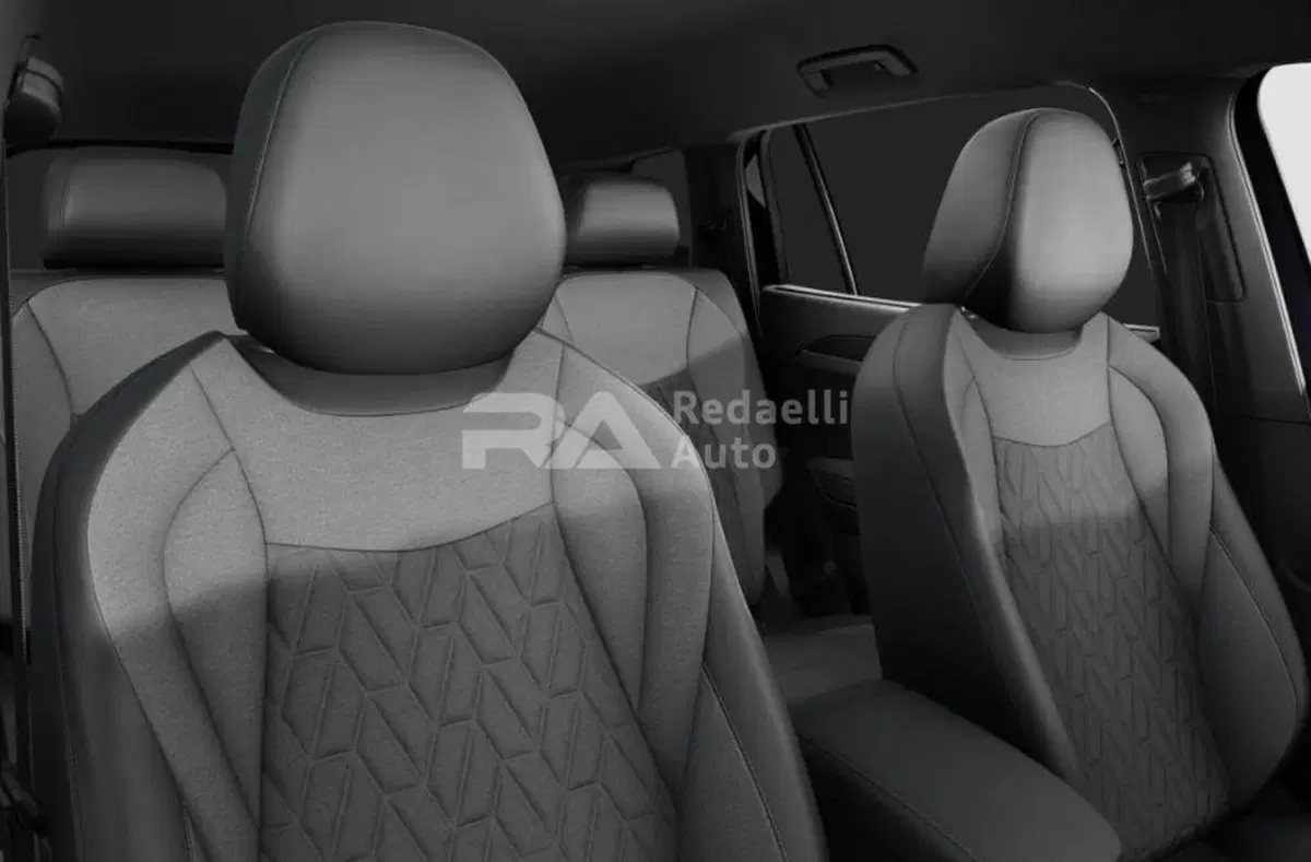 Volkswagen Tayron nuova a Lecco (7)