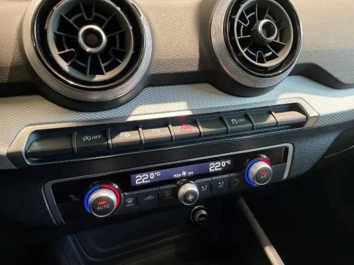 Audi Q2 usata a Prato (9)