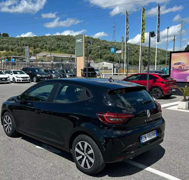Renault Clio usata a Roma (4)