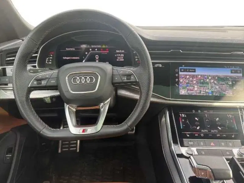 Audi Q8 usata a Prato (4)