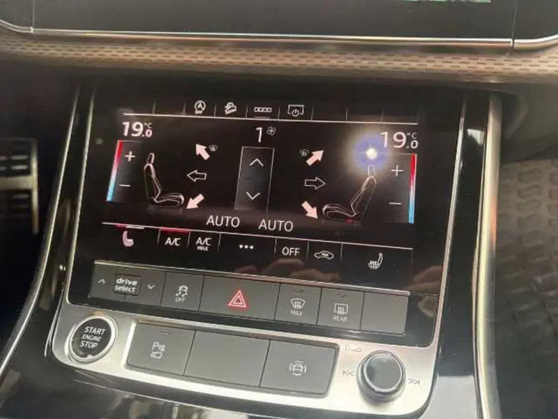 Audi Q8 usata a Prato (9)