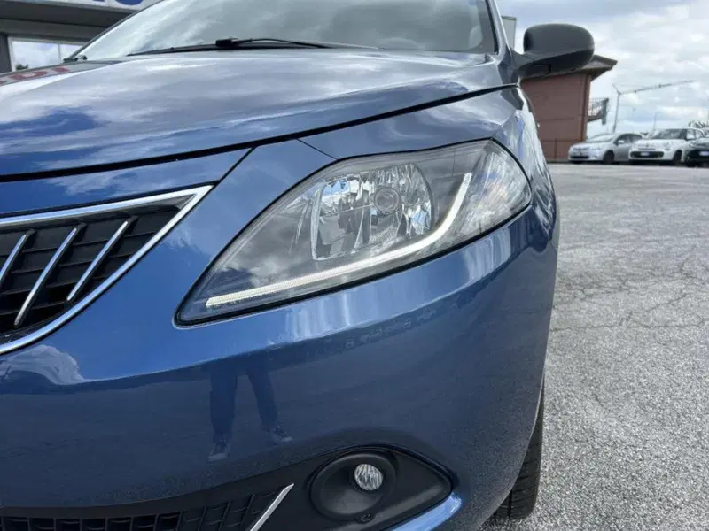 Lancia Ypsilon usata a Cuneo (5)