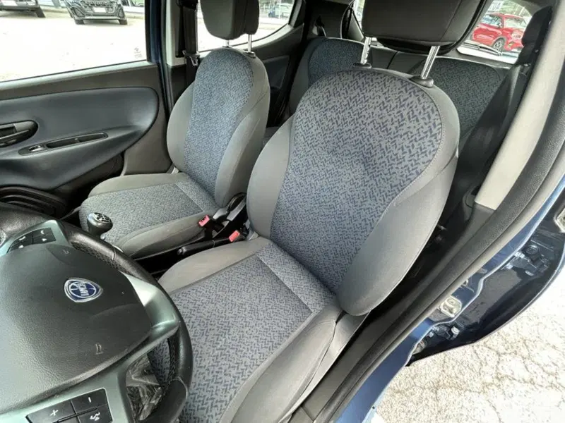 Lancia Ypsilon usata a Cuneo (8)