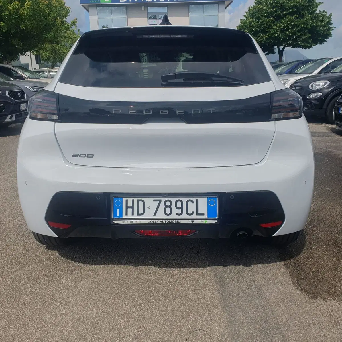 Peugeot 208 nuova a Frosinone (6)