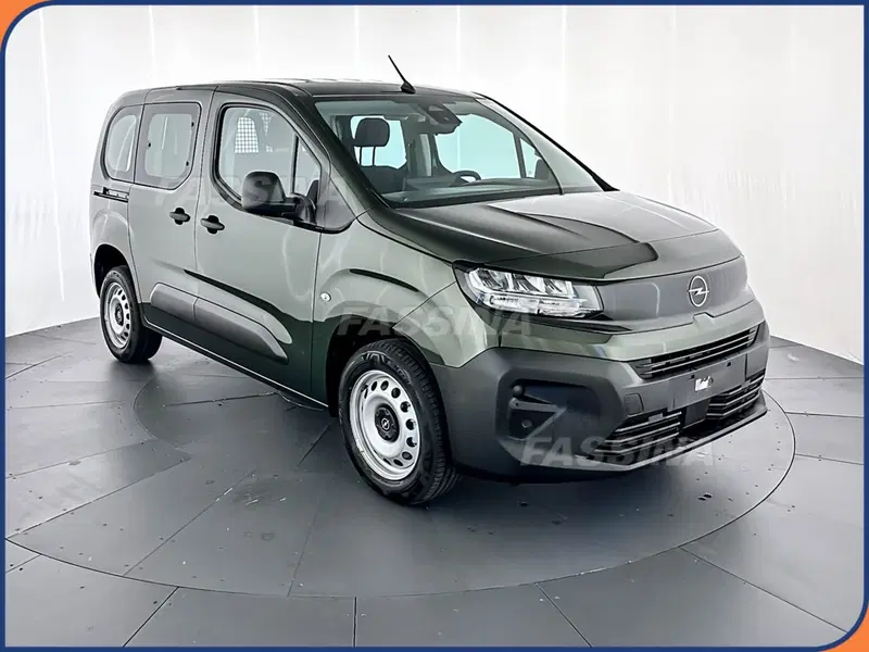 Opel Combo Furgone nuova a Milano