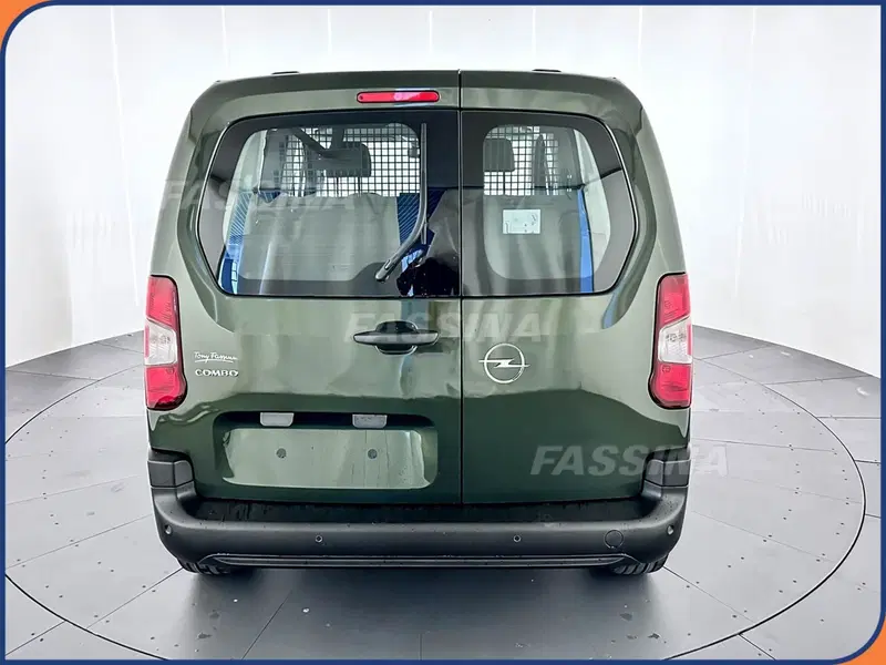 Opel Combo Furgone nuova a Milano (5)