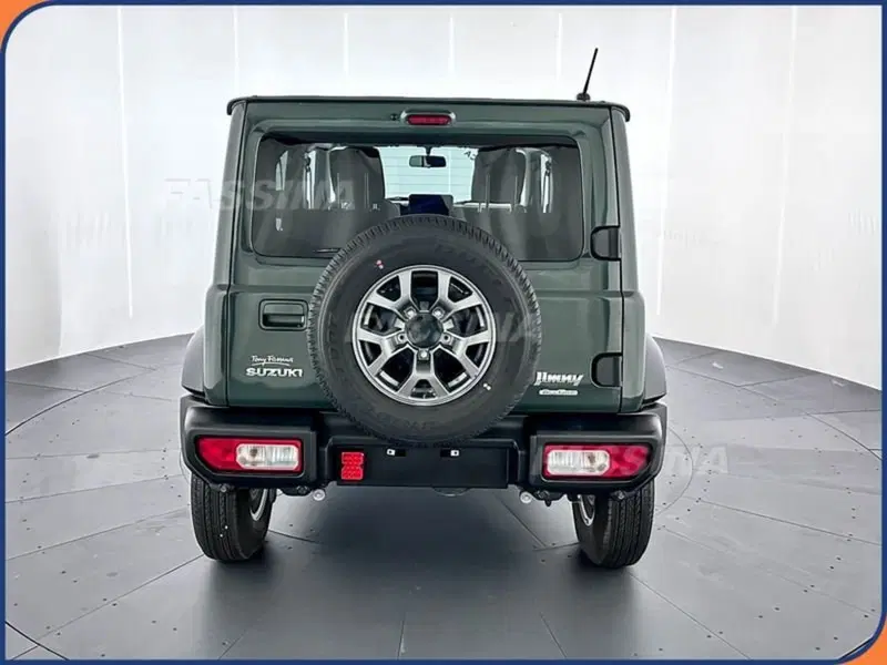 Suzuki Jimny nuova a Milano (5)