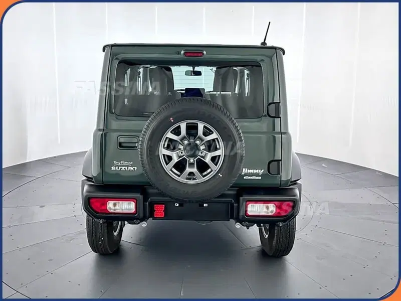 Suzuki Jimny nuova a Milano (5)