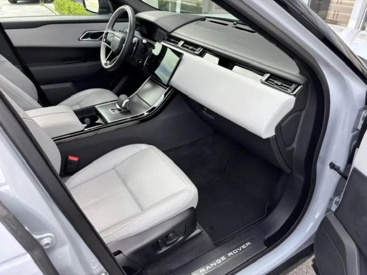 Land Rover Range Rover Velar usata a Pesaro-Urbino (3)