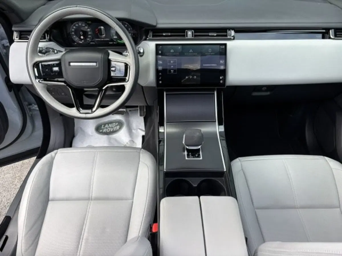 Land Rover Range Rover Velar usata a Pesaro-Urbino (4)