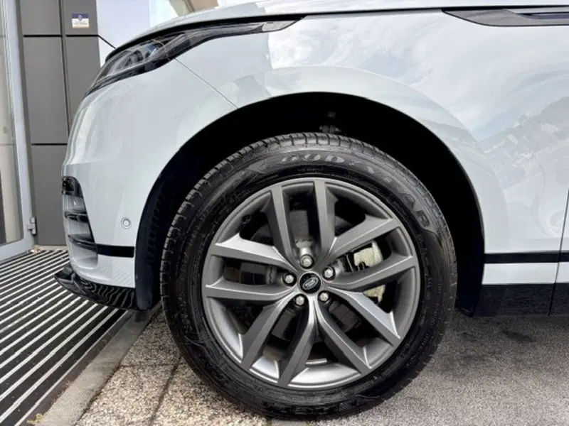 Land Rover Range Rover Velar usata a Pesaro-Urbino (9)