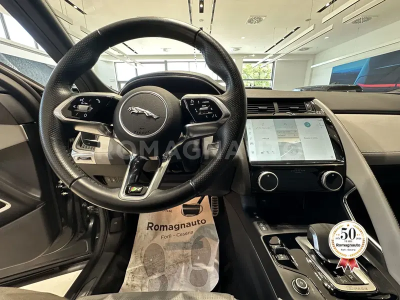 Jaguar E-Pace usata a Forlì-Cesena (16)