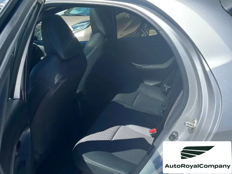 Toyota Yaris usata a Roma (11)