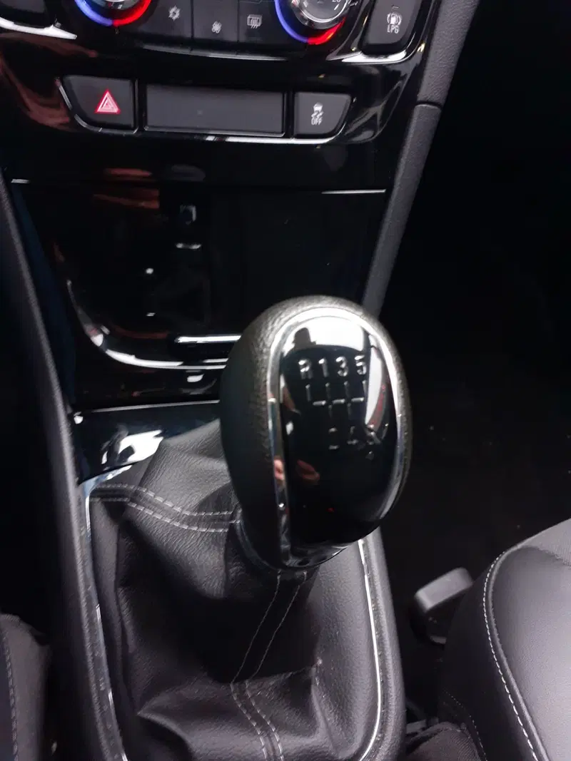 Opel Mokka usata a Modena (14)