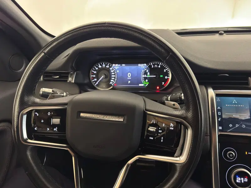 Land Rover Discovery Sport usata a Novara (10)