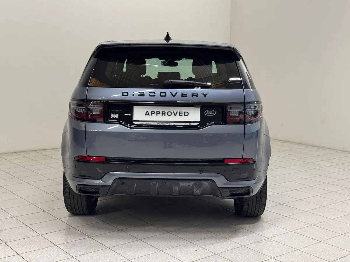 Land Rover Discovery Sport usata a Novara (7)