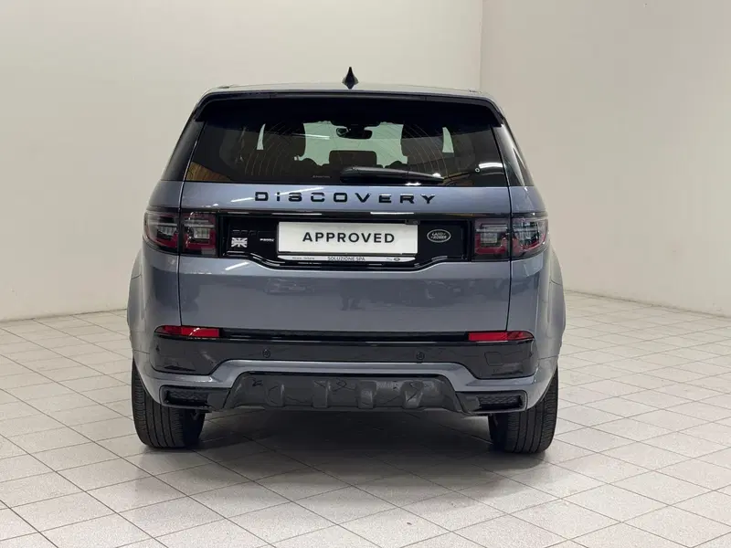 Land Rover Discovery Sport usata a Novara (7)
