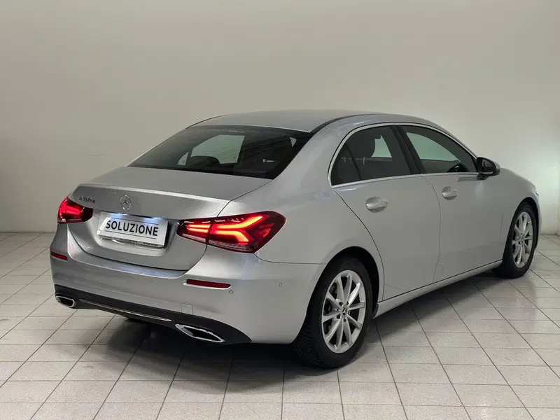 Mercedes-Benz Classe A Sedan usata a Novara (2)