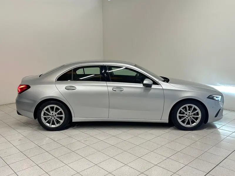 Mercedes-Benz Classe A Sedan usata a Novara (6)