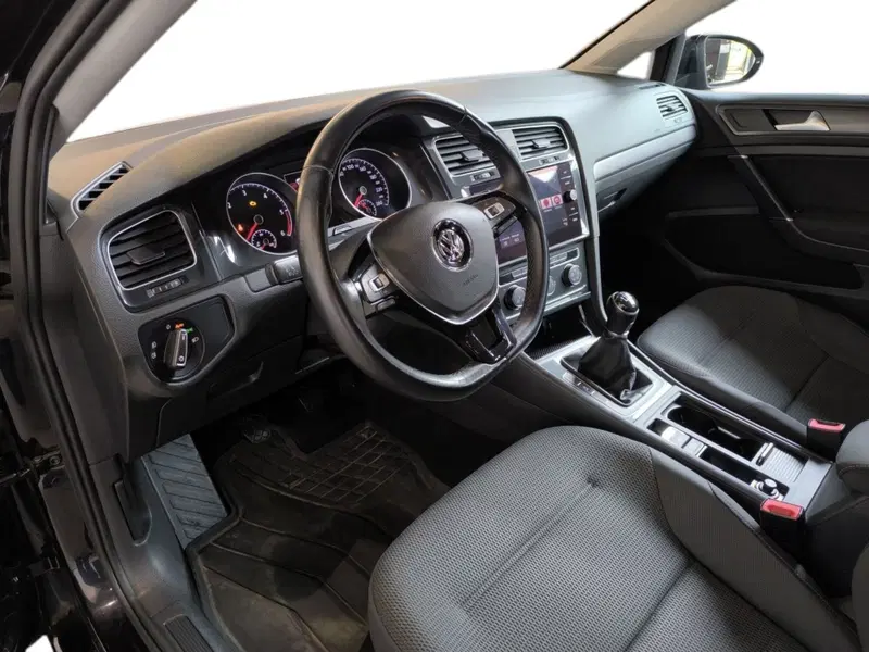 Volkswagen Golf usata a Udine (10)