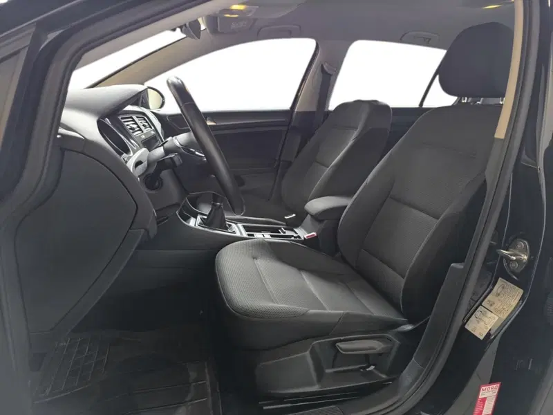 Volkswagen Golf usata a Udine (8)