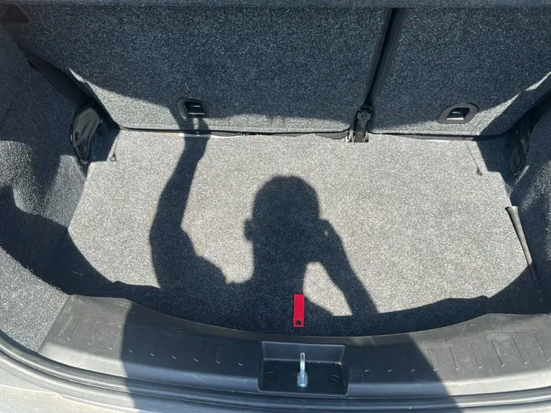 Lancia Ypsilon usata a Roma (10)