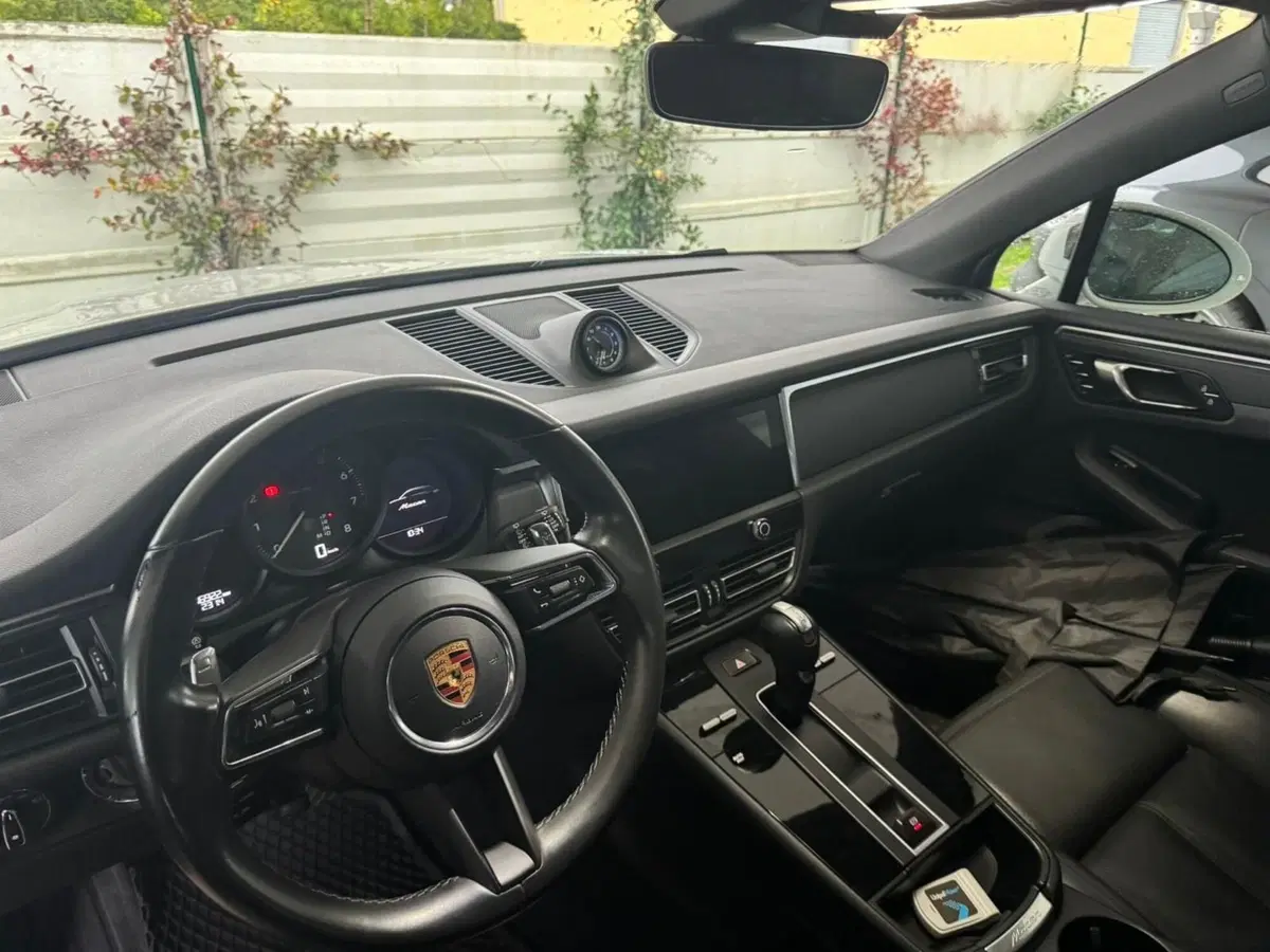 Porsche Macan usata a Firenze (11)