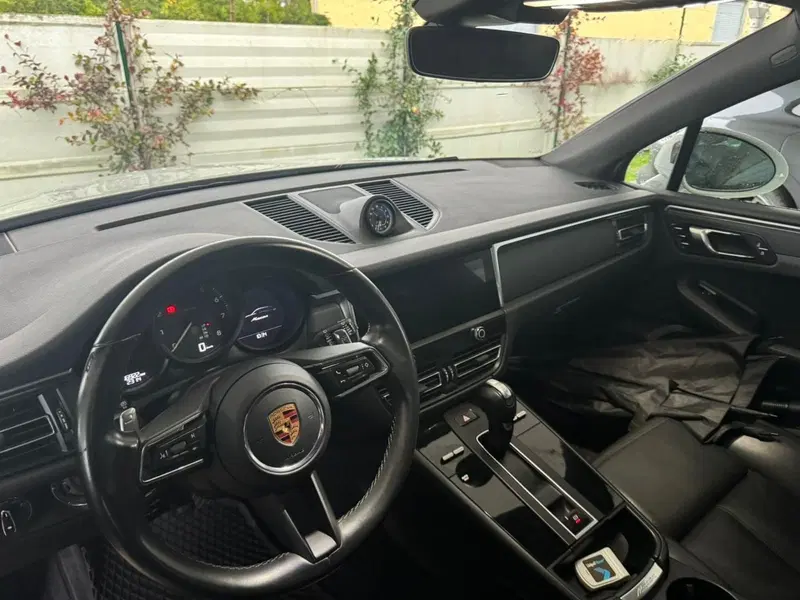 Porsche Macan usata a Firenze (11)