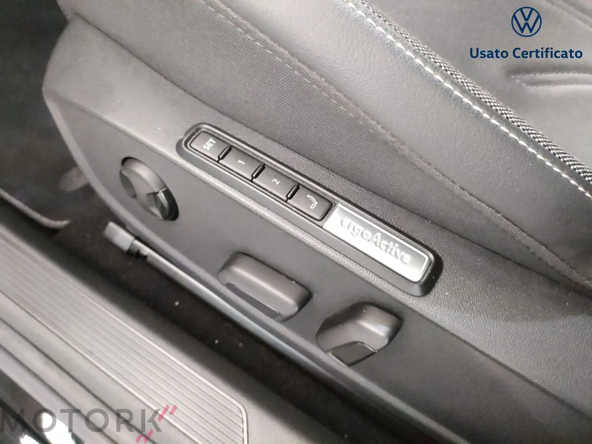 Volkswagen Golf usata a Varese (12)