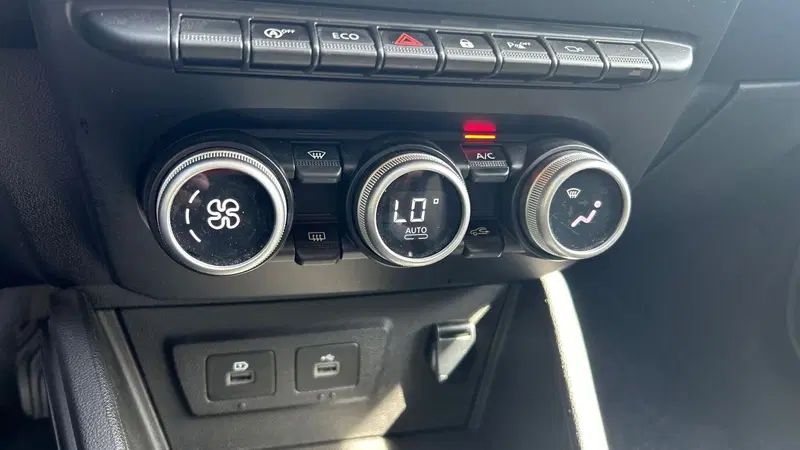 Dacia Duster usata a Padova (10)