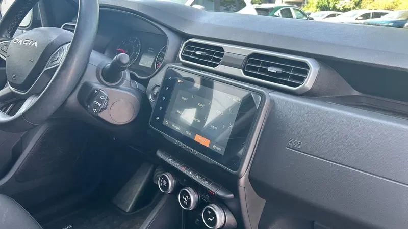 Dacia Duster usata a Padova (7)