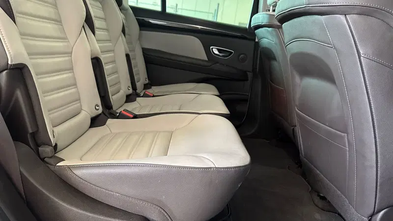 Renault Espace usata a Padova (13)