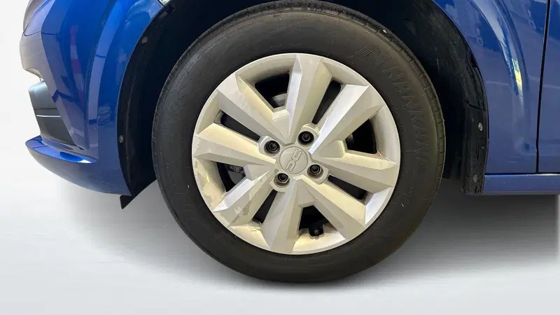 Dacia Sandero usata a Padova (17)