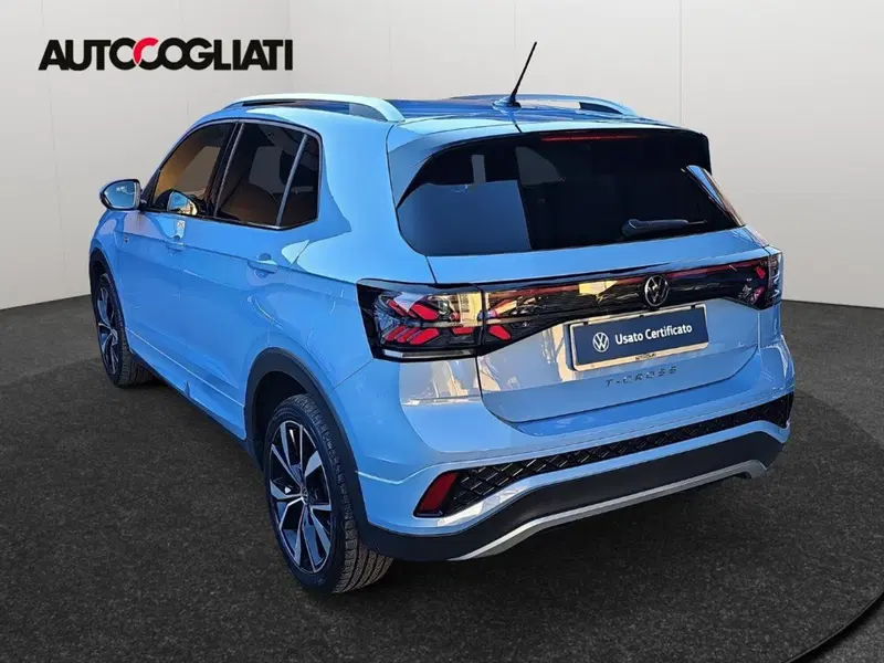 Volkswagen T-Cross usata a Lecco (8)