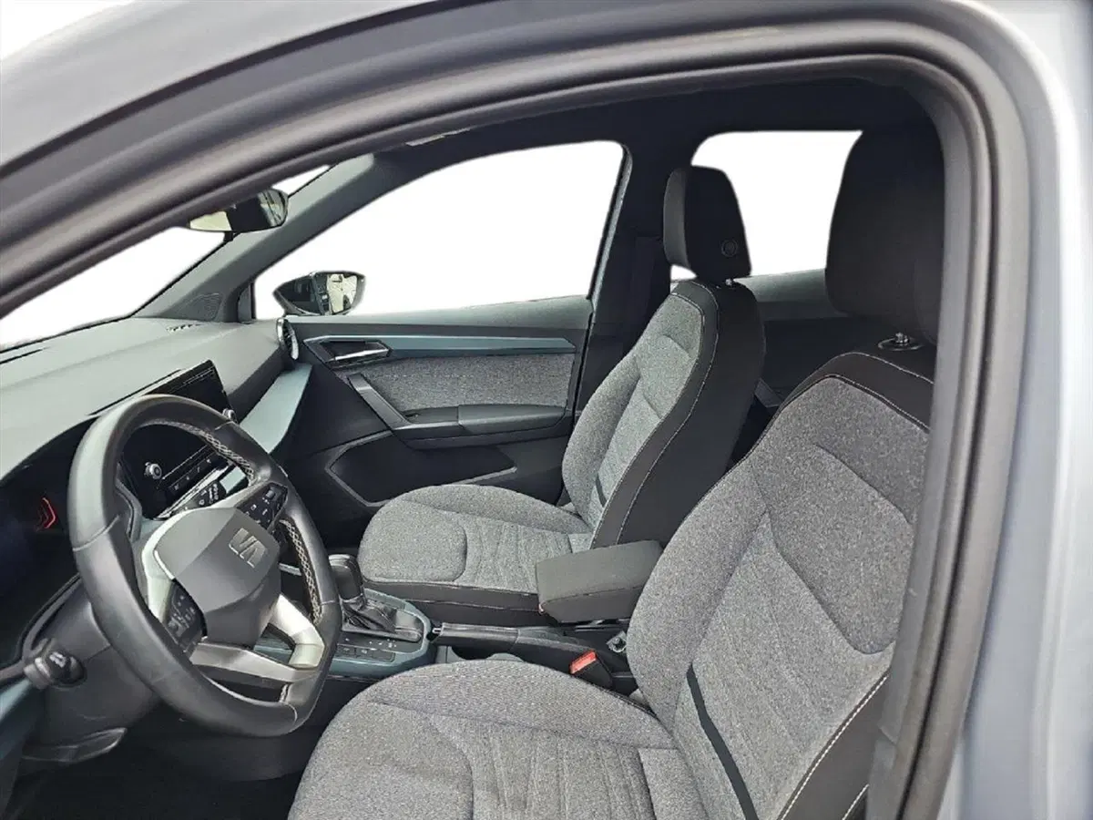 SEAT Arona usata a Lecco (11)
