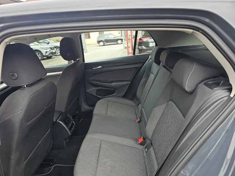 Volkswagen Golf usata a Lecco (11)