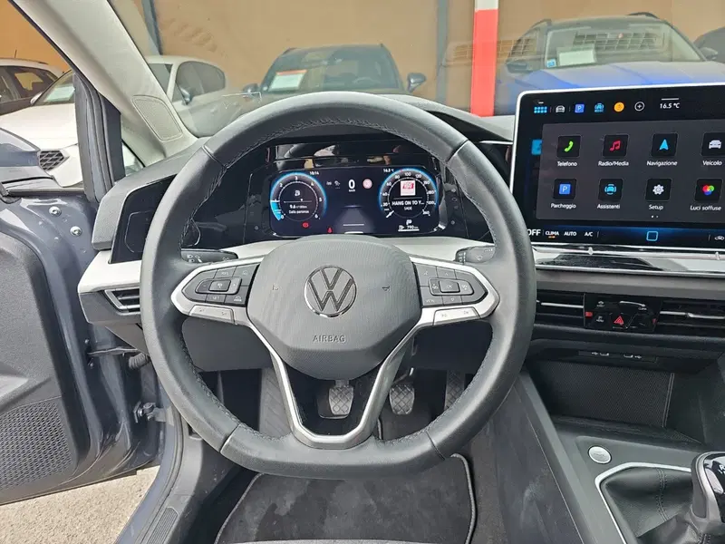 Volkswagen Golf usata a Lecco (13)