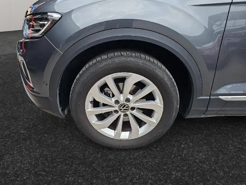 Volkswagen T-Roc usata a Lecco (16)