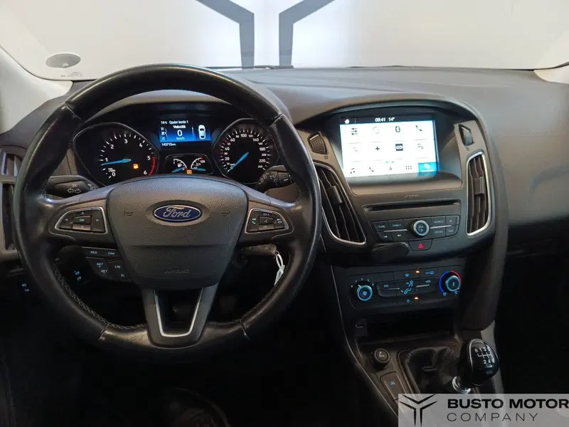 Ford Focus Station Wagon usata a Varese (11)