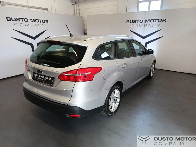 Ford Focus Station Wagon usata a Varese (3)